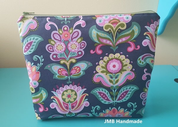 How to Sew a Lined Zipper Pouch