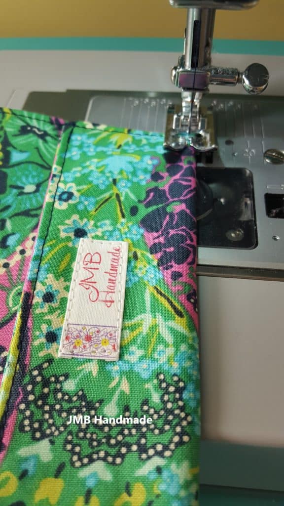 Use sewing machine to sew all around cover