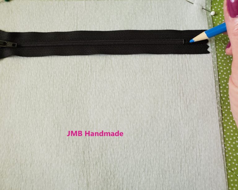 How to Add a Zippered Pocket to a Tote Bag - JMB Handmade