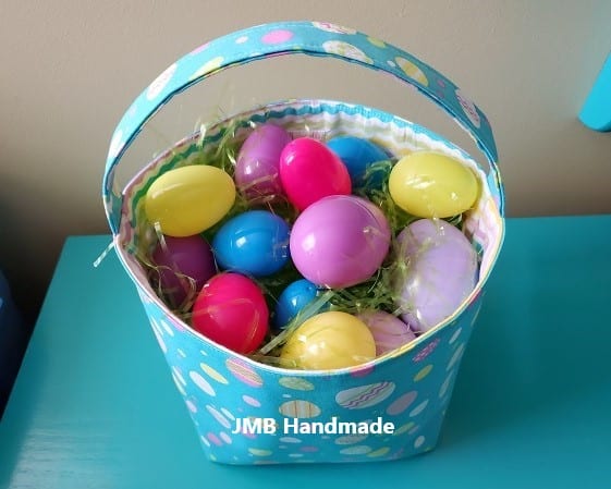 Finished Easter basket filled with grass and eggs
