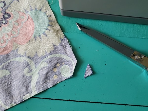 Image of clipped corner of sewn pocket