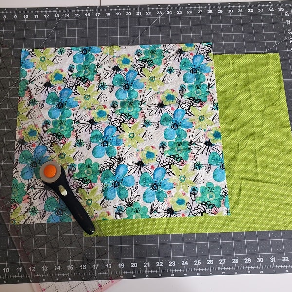 Cut outer and lining fabric pieces for the fabric rectangle basket