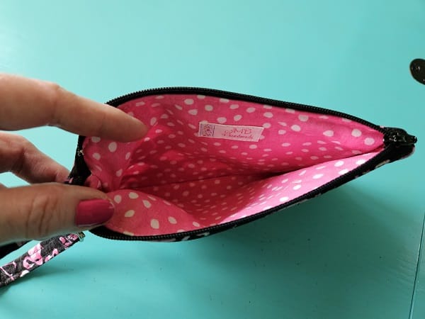 Picture of inside of finished simple wristlet