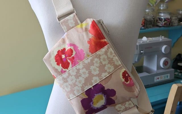 How to Make a Belt Bag Sewing Tutorial
