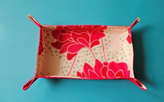 Simple Fabric Tray Sewing Pattern