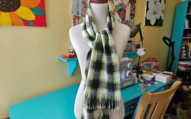 Flannel Scarf with Fringe Sewing Tutorial