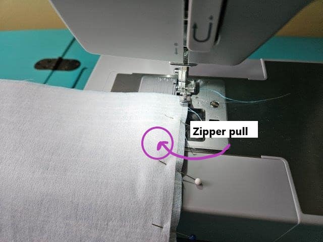 Sewing the zipper