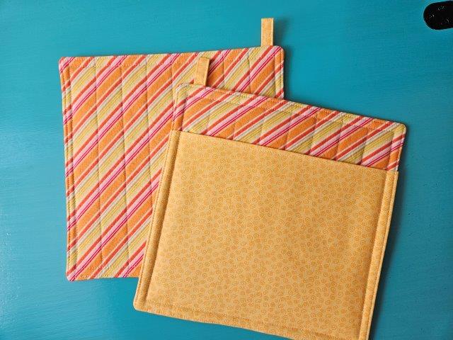 Easy Quilted Hot Pad Sewing Tutorial