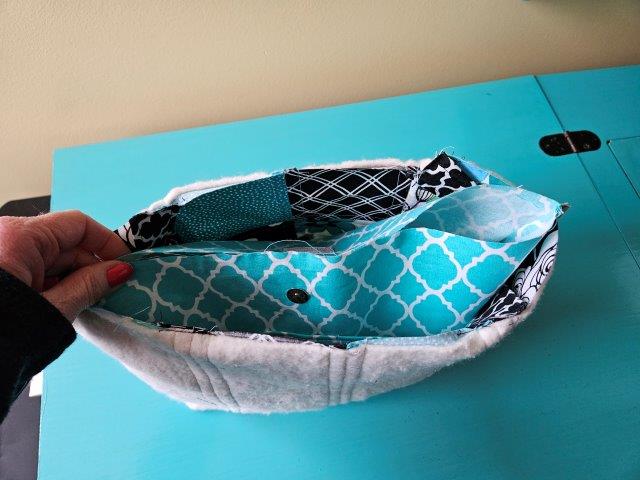 Lining bag inside outer bag