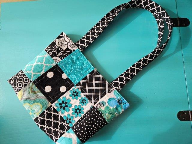 How to Sew a Quilted Patchwork Handbag