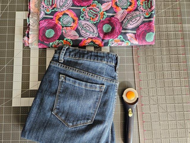 Jeans and fabric for the handbag lining