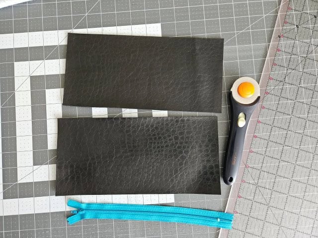Cut pencil case vinyl pieces
