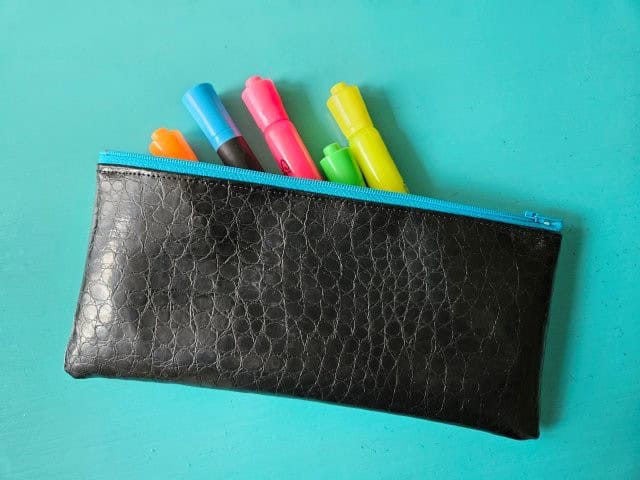 Pencil case zipper pouch sewing tutorial