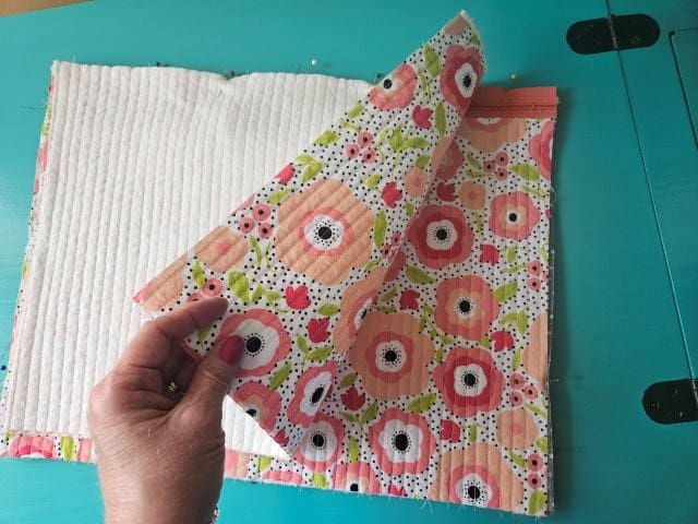 Outer fabric on top of zipper right sides together