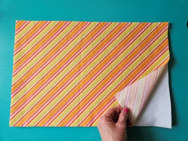 Outer fabric on top of the Insul-Bright