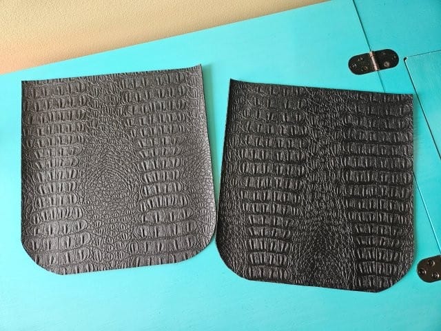 Faux leather pieces of the crossbody bag with rounded corners