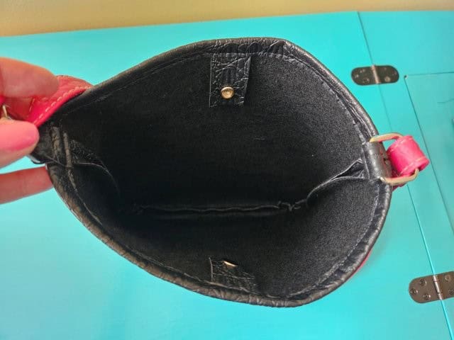 How to sew a faux leather crossbody bag with recycled strap