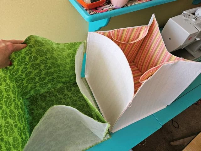 Outer and lining baskets