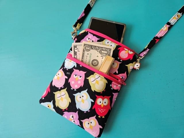 DIY crossbody cell phone purse sewing tutorial
