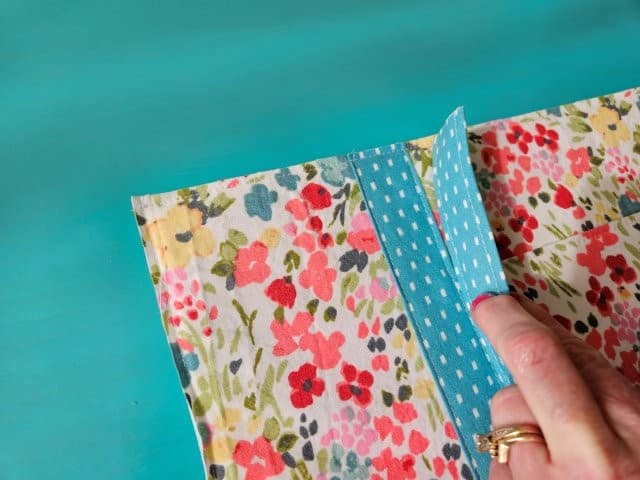 Place straps on top of accent strips