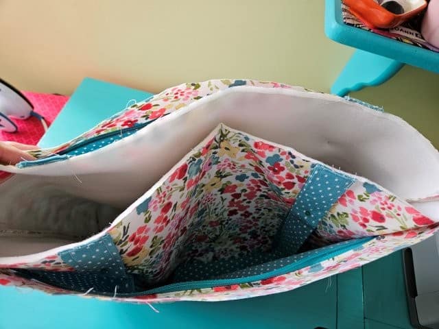 Outer bag inside the lining bag right sides together