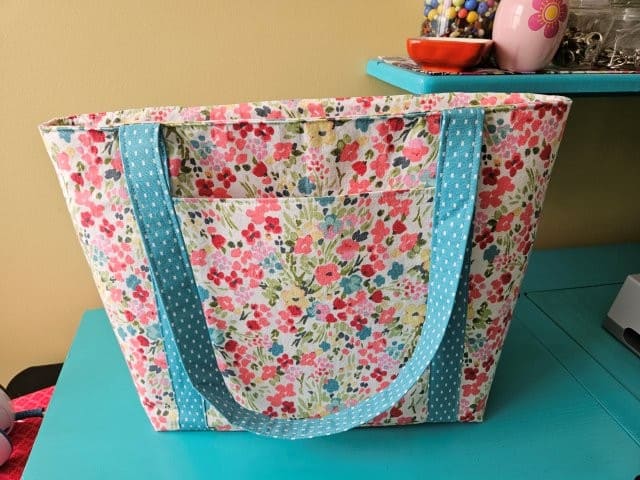 How to sew a tote bag with recessed zipper