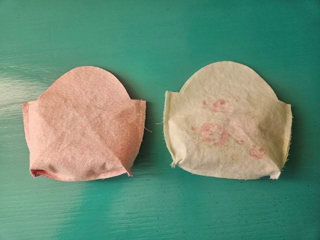 One outer and one lining purse pieces