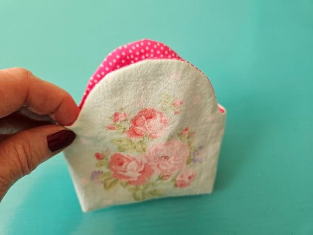 Clutch right side out without the frame