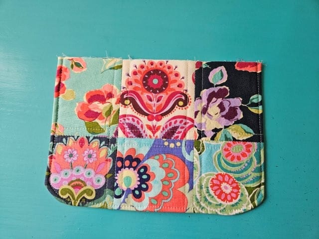 Picture of the finished flap for the messenger bag