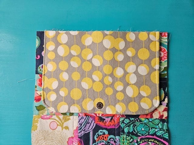 Flap cover right side down on back outer fabric piece