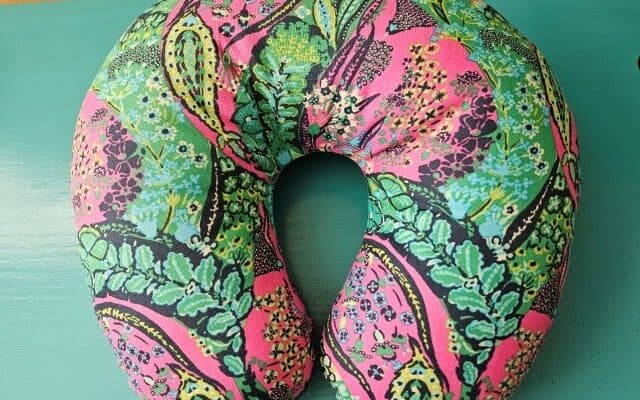 How to Sew a Simple Travel Neck Pillow – Sewing Tutorial