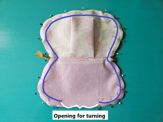 Zipper pouch pinned and ready to sew