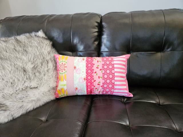 Envelope pillow cover sewing tutorial using fabric scraps