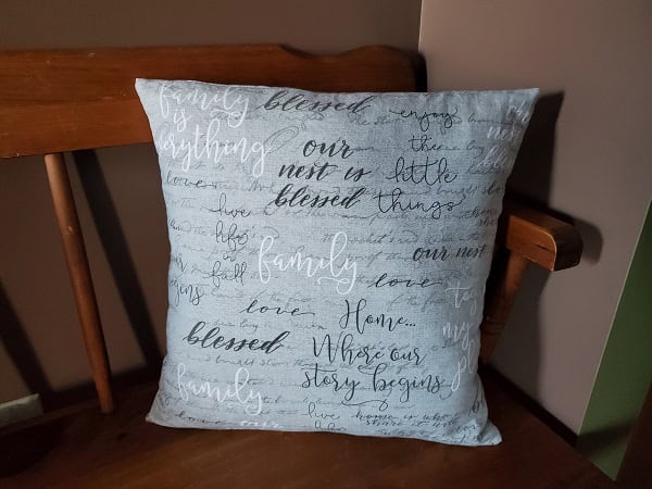 How to sew a cover for a throw pillow