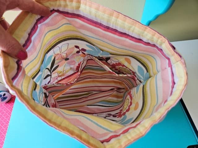 Drawstring backpack out of a shower curtain sewing tutorial
