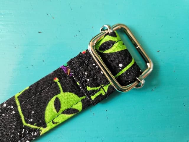 Picture of the slide attached to the strap