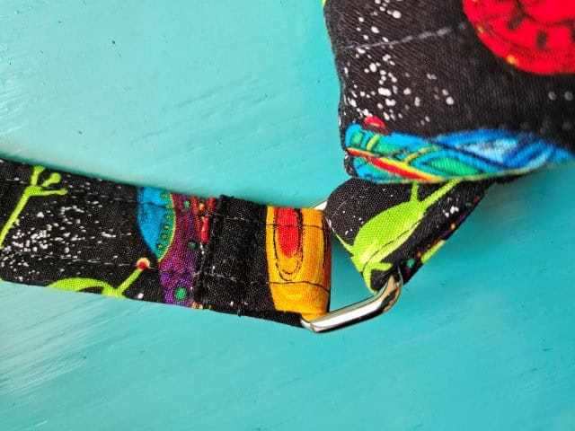 Picture of the strap attached to the ring