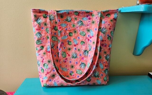 How to Sew a Quilted Flat Bottom Tote Bag – Sewing Tutorial