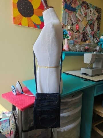 Simple jeans crossbody bag sewing pattern