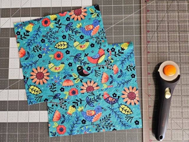 Lining fabric pieces for the denim wristlet