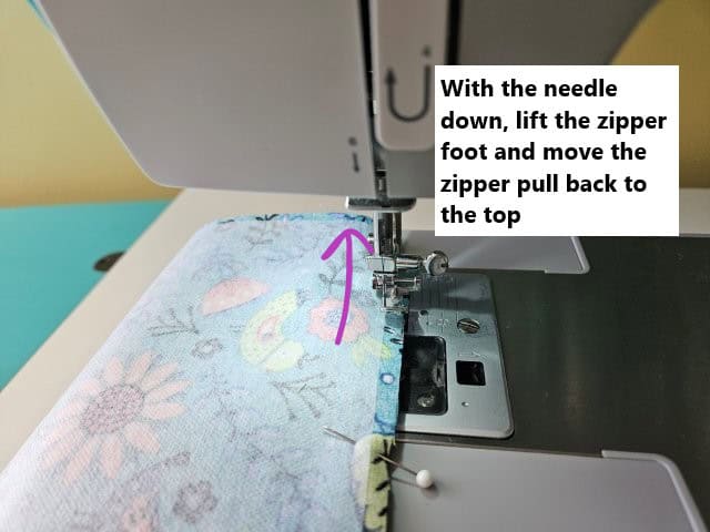 Sewing the zipper