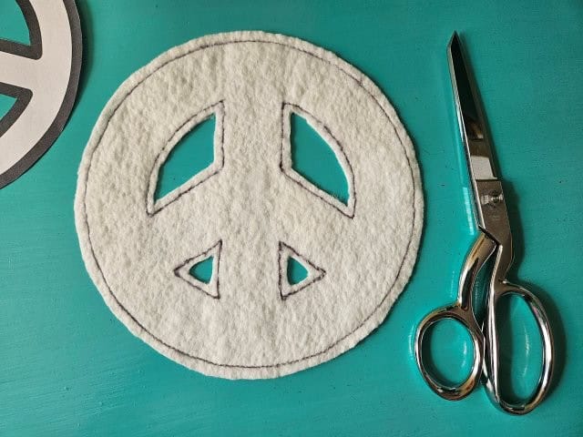 Cut out the peace sign on the batting