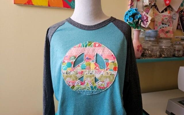 Raw Edge Peace Sign Applique Sewing Tutorial
